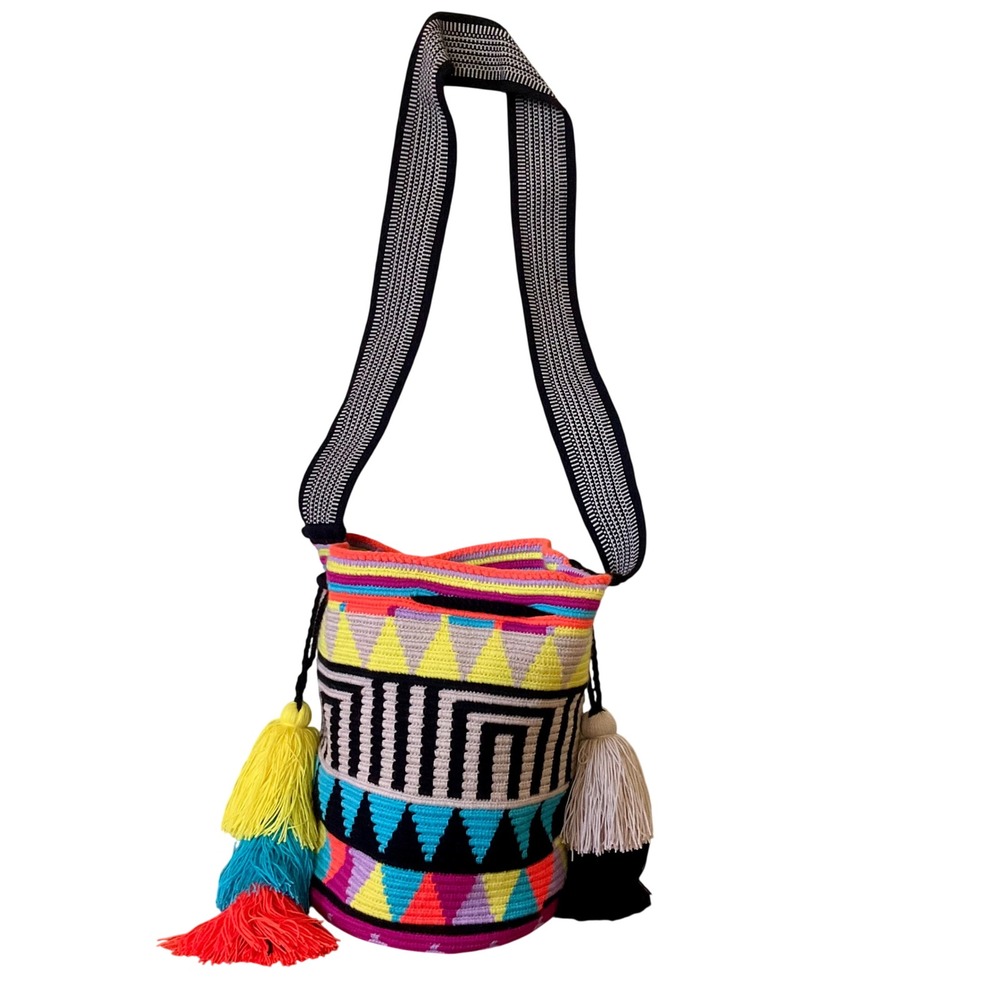 Wayuu Mochila Crochet Bag Multi Color Geometric Tassel Crossbody Bucket Bag Boho